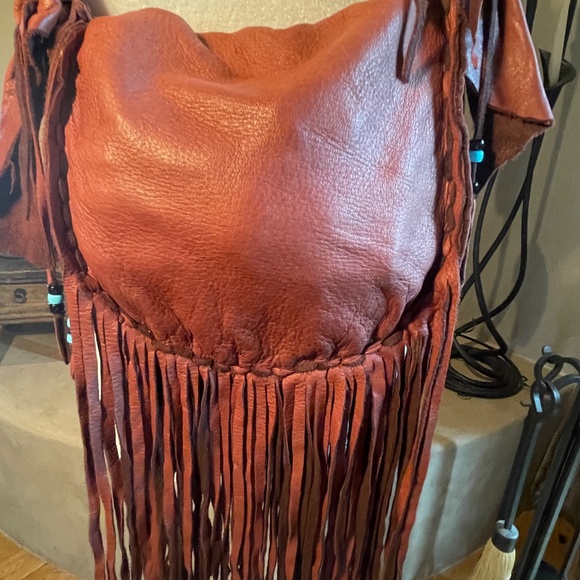 Handmade Genuine Leather Fringed, Beaded Crossbody Saddlebag. - Picture 5 of 8